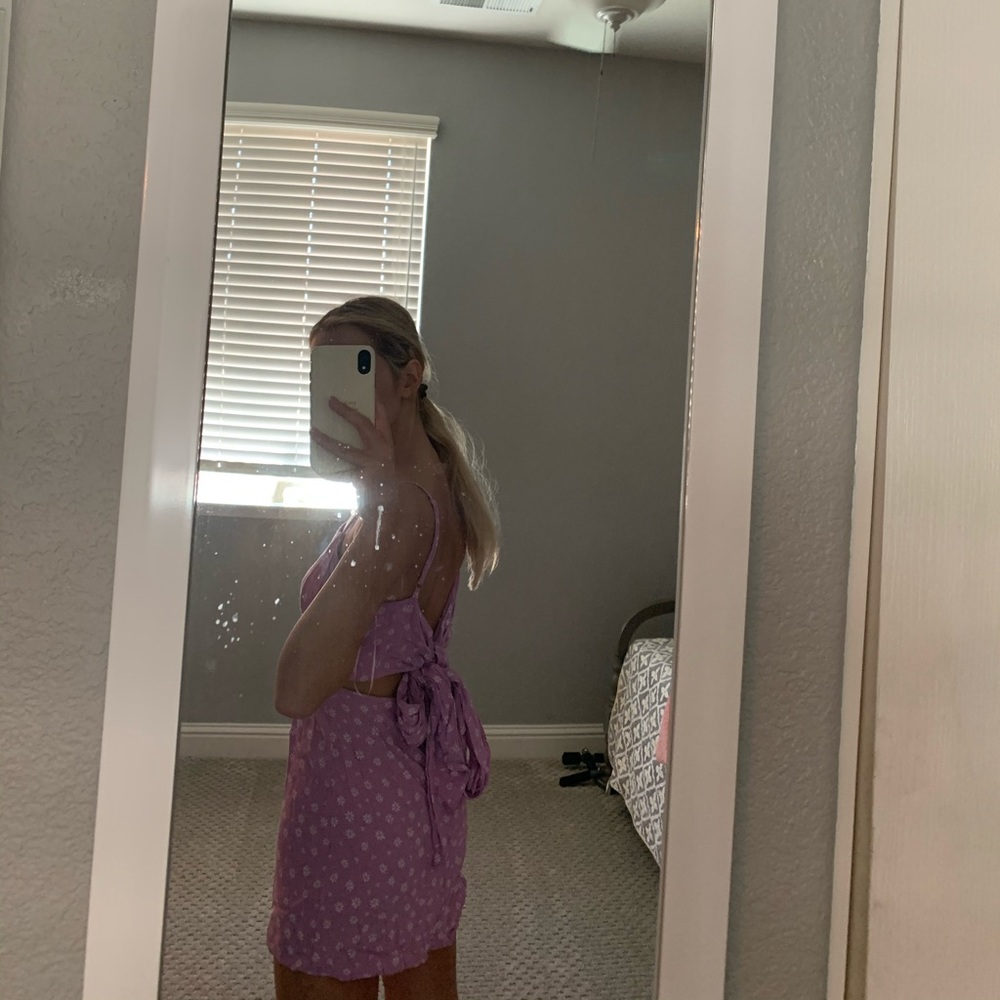 Dress - Picture 2 of 3